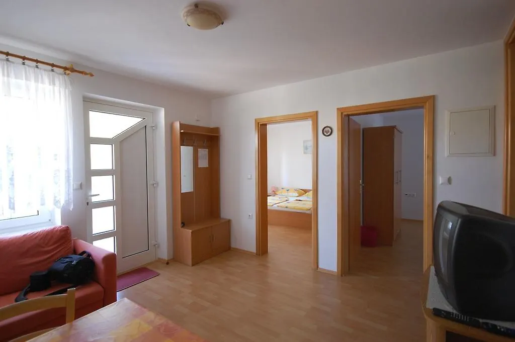 Apartment Bogoviciv Malinska Croatia