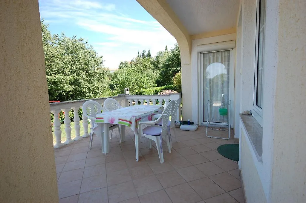 Apartment Bogoviciv Malinska