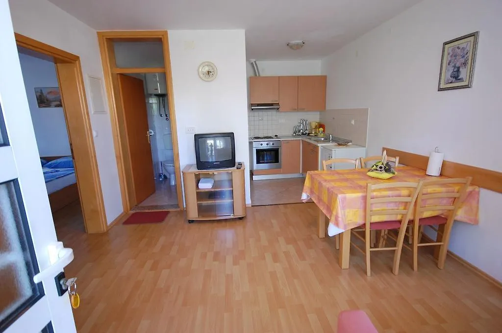 Apartment Bogoviciv Malinska 0*,  Croatia